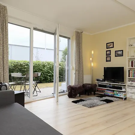 Jantar - Rodzinny Z Ogrodem 그르지보보